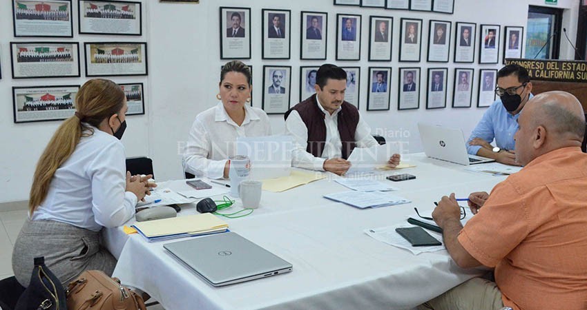 Presentará Comisión de Asuntos Comerciales y Turísticos dictámenes pendientes