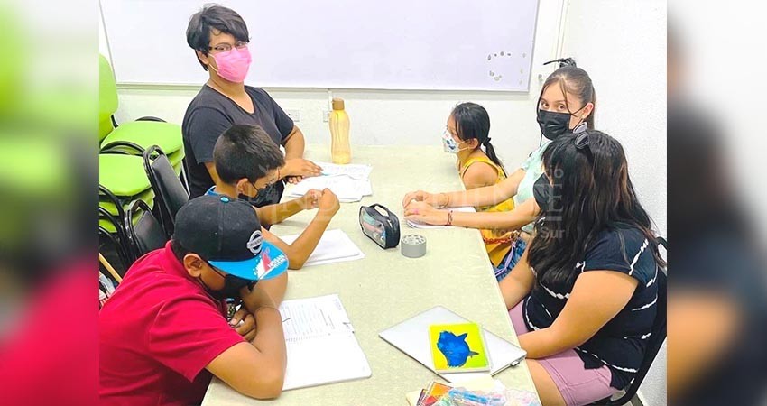 Con éxito se desarrolla el Semillero Creativo de Fotografía “Laguna Azul”