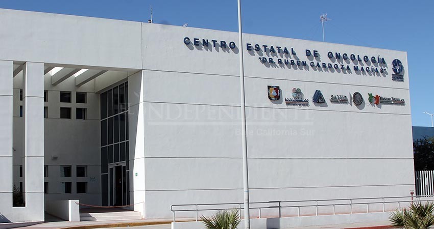 900 pacientes concluyeron tratamientos por cáncer en servicios estatales de salud