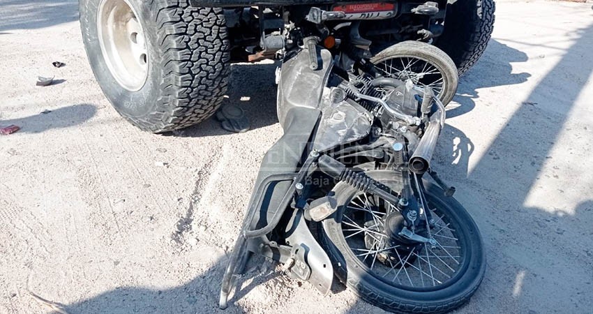 Cierra semana con 12 lesionados y daños por 1.2MDP en doce accidentes viales en La Paz