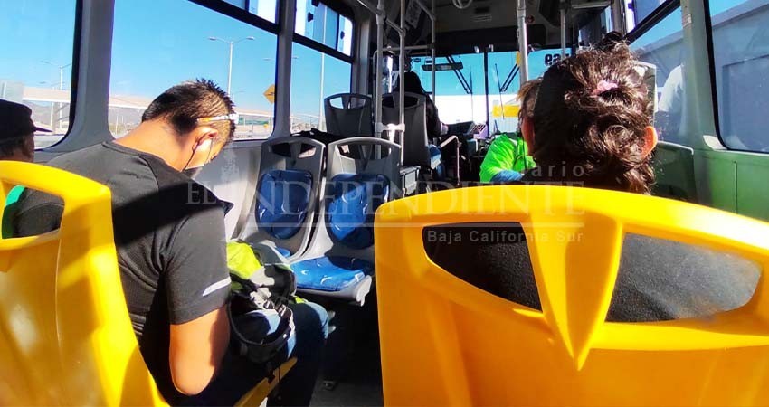 Buscan minimizar uso de autos particulares con mejoras en transporte público