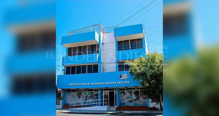 Durante las vacaciones permanecerán abiertos los círculos de estudio del IEEA en BCS