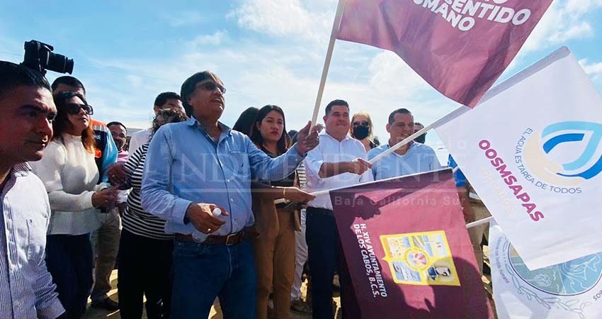 Colonia Azteca de CSL tendrá red hidráulica; Leggs Castro da banderazo de inicio de obra