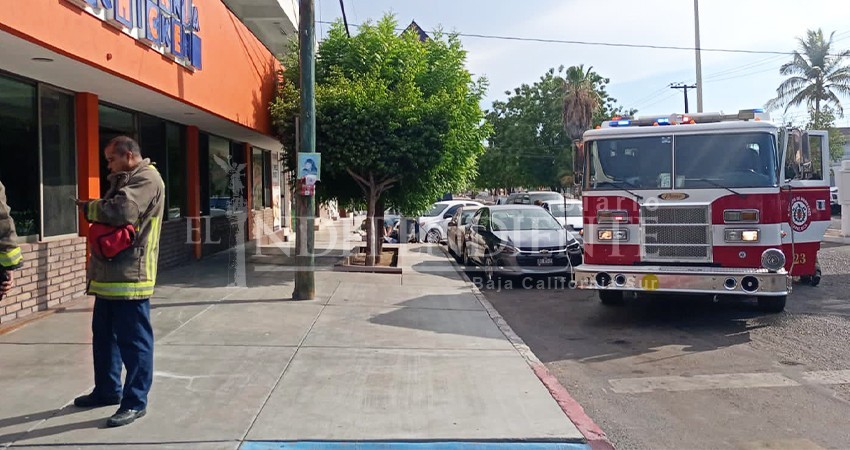 No limpiaron la grasa de la campana y se les incendió