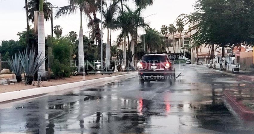 Fuerte lluvia de domingo deja inundaciones en SJC