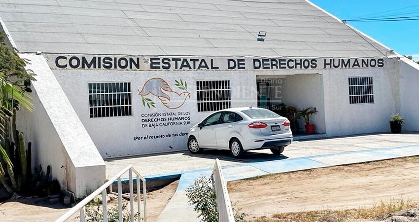 CEDH iniciará queja por abuso policial contra choferes de plataformas digitales