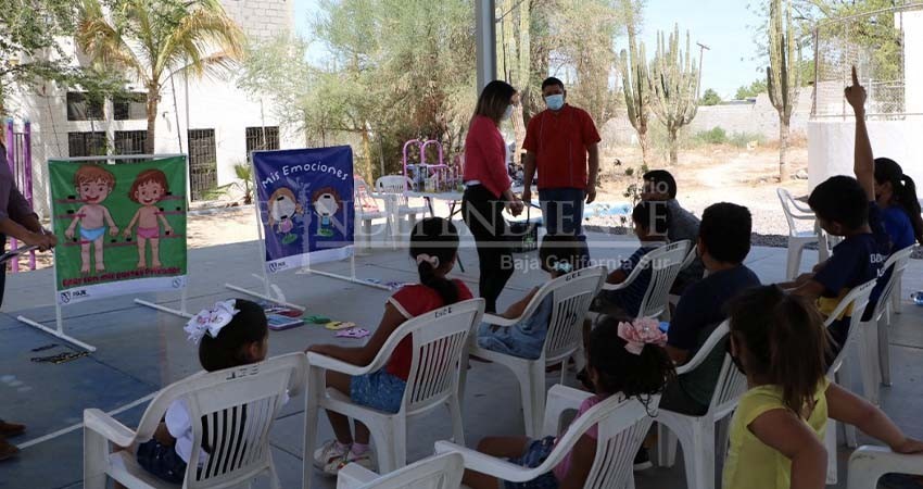 Imparte gobierno estatal, talleres sobre respeto a derechos de la niñez