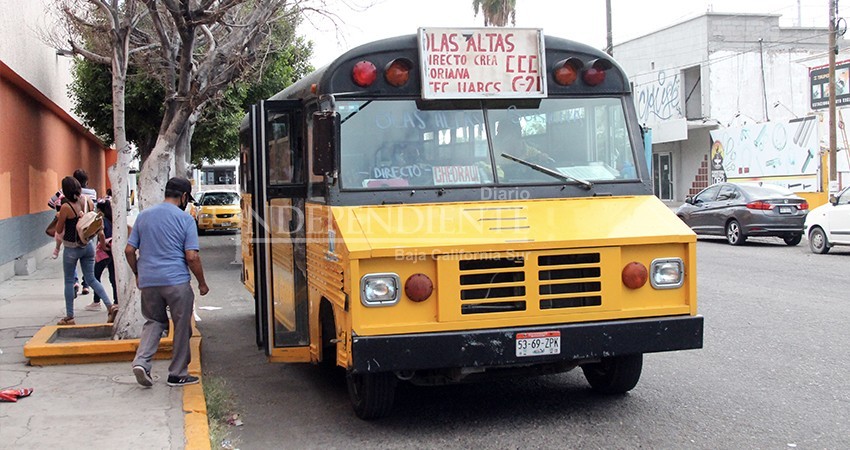 No se deben entregar permisos para transporte público: Líder transportista