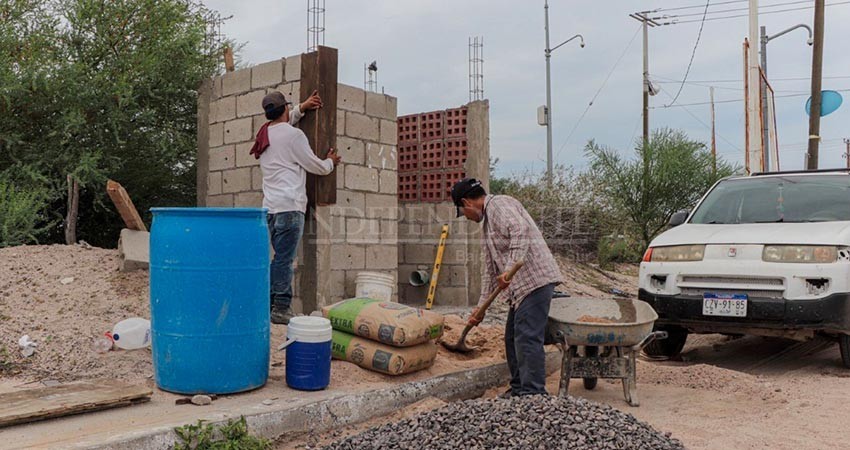 Realiza OOMSAPAS La Paz obra para mejorar el servicio en la colonia Calafia