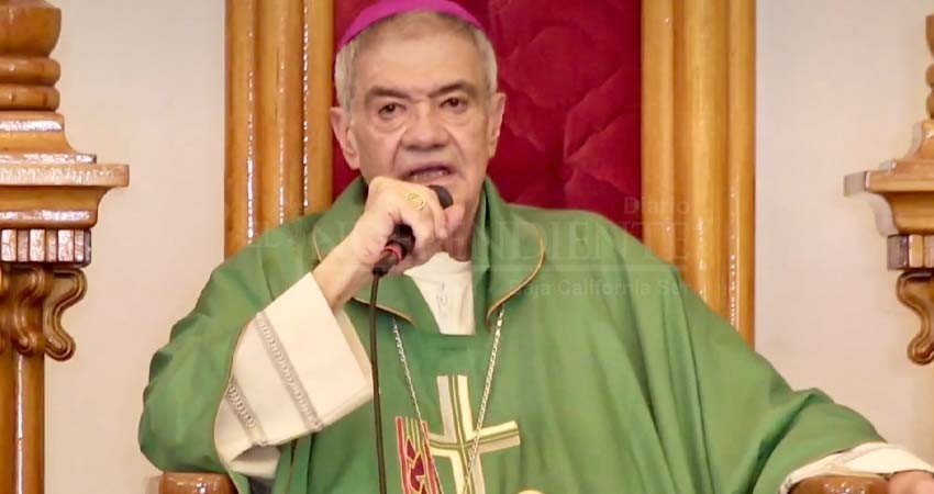 Obispo llama pobres ilusos y tontos a simpatizantes de la 4T