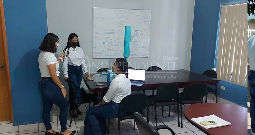 Estudiantes del ITES y Oomsapas intercambian propuestas para el proyecto denominado FUGATEC