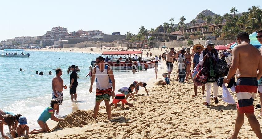 Recibe México 12.1 millones de viajeros internacionales; 1.2 llegan a Los Cabos