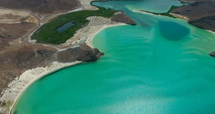 Asegura SEMARNAT que al momento no hay afectación permanente en Balandra