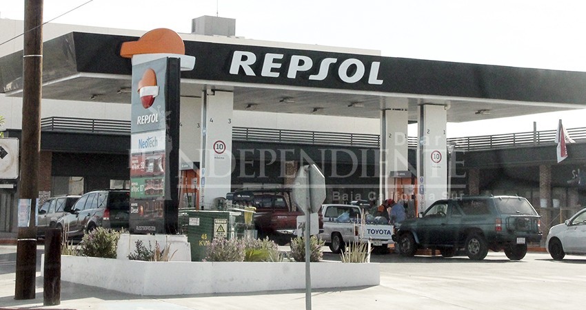 Llama Pemex a no hacer compras de pánico de combustible
