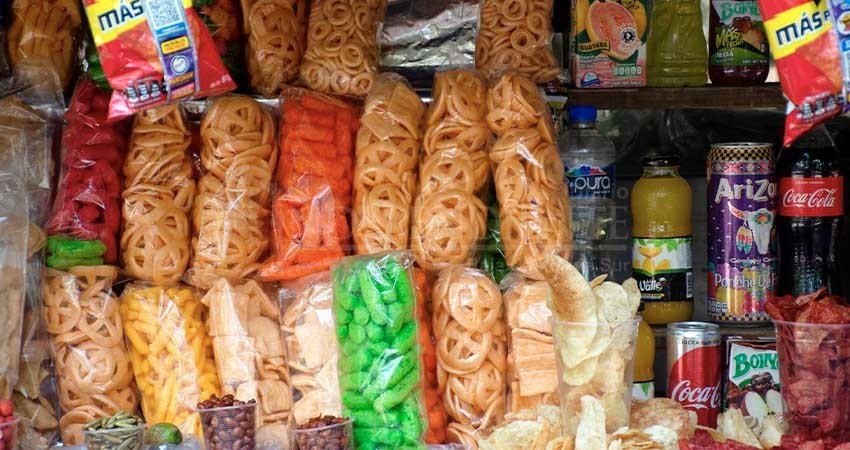Prohibida la venta de comida chatarra en escuelas de BCS: SEP