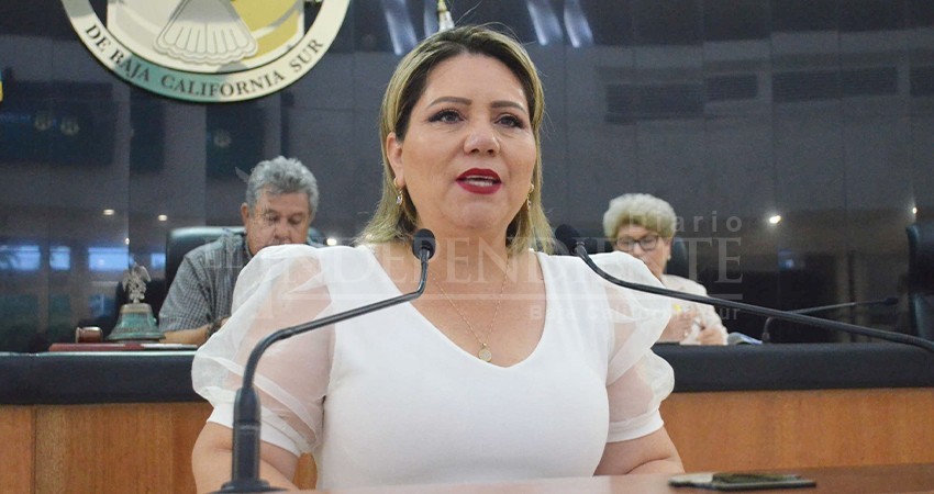 Presenta la diputada Lorena Marbella González Díaz informe del primer año de trabajo