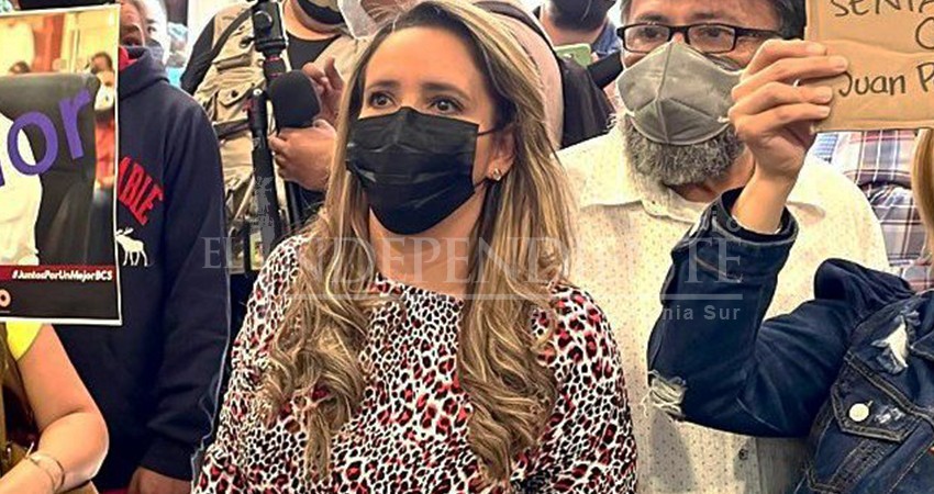 Ya no regalaremos el silencio, dice Gina Roldan