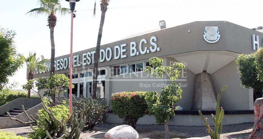 El desafuero de Pérez Cayetano no se puede impugnar: Avilés Castro