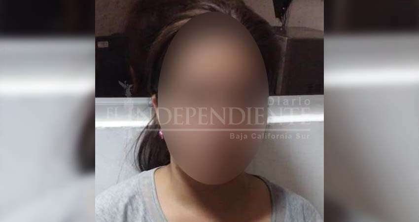 Policías estatales aseguran paquetes con sustancias ilícitas