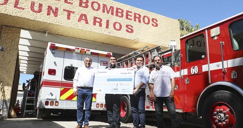 Entregan donación a Bomberos y Cruz Roja, proveniente de aportaciones de usuarios del OOMSAPAS