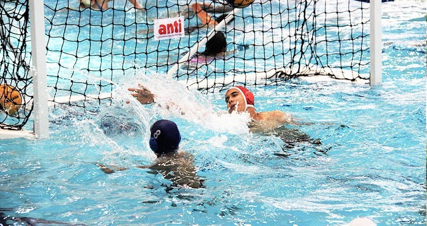 Preparan la nueva generación de waterpolistas en el GUM