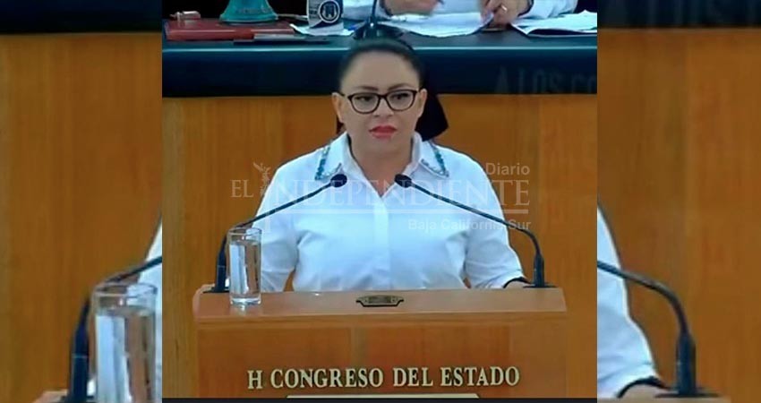 Pide diputada Paz Ochoa justicia laboral para docentes
