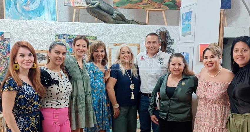 PC La Paz supervisa el correcto funcionamiento de locales del Centro Histórico con mujeres empresarias