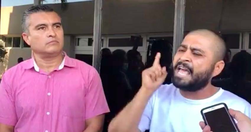 Acusan docentes a Castro Cosío de incumplir promesas de campaña y al SNTE de engañarlos