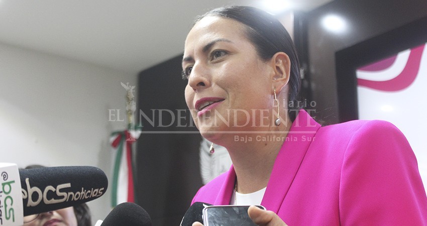 Mejorar unidades de taxi les dará “más demanda”: Alcaldesa La Paz