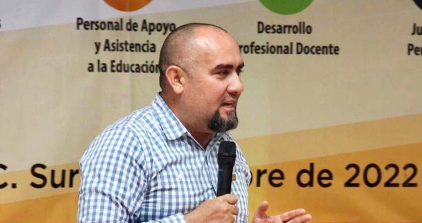 Hoy inician protestas del magisterio; habrá gallo vehicular