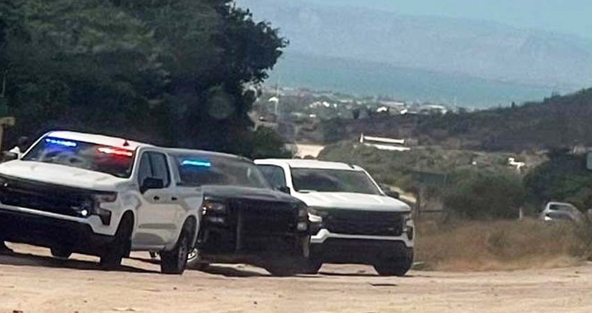Detienen a una persona con dos armas largas tipo fusil en la carretera La Paz- Los Planes