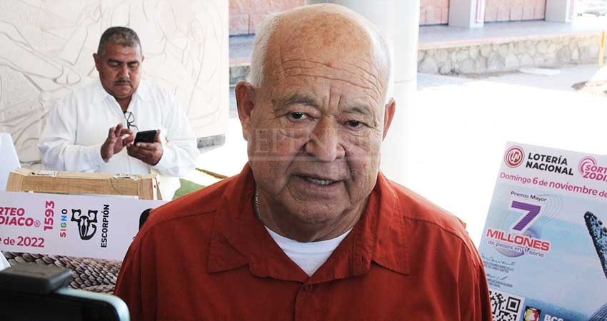 Nunca prometí crear plazas para maestros, eso sería demagogia: Gobernador