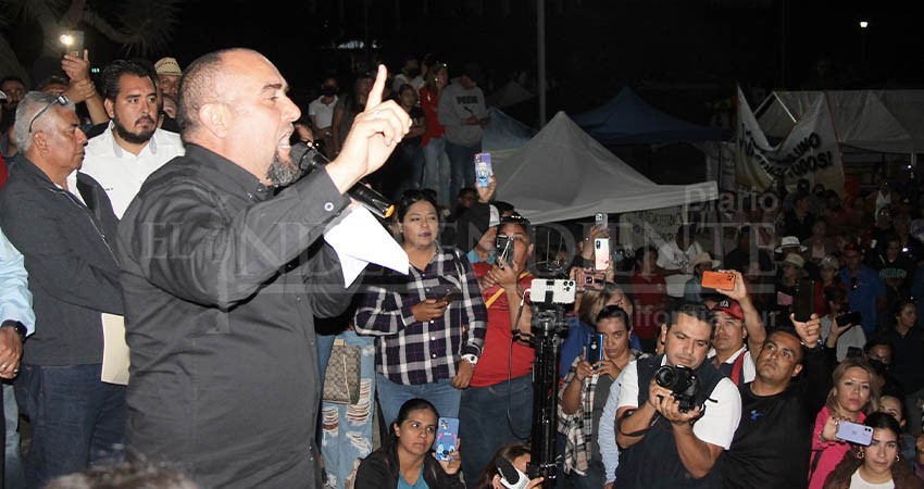 Delegaciones rechazan levantar paro; “definiremos entre todos”: SNTE