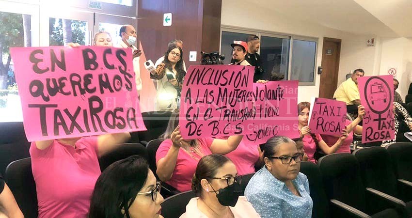 Congreso del Estado sólo puede ser gestor de concesiones de transporte para mujeres
