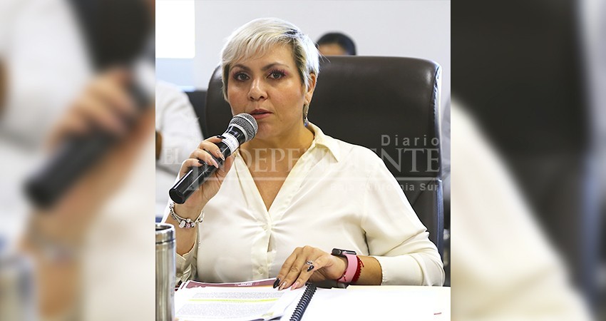 Hacia una cultura sostenible, promueve regidora iniciativa de reducir el uso de papel en la Administración Pública