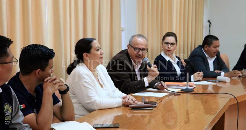 Presentan en UABCS nueva política de evaluación y acreditación de la educación superior