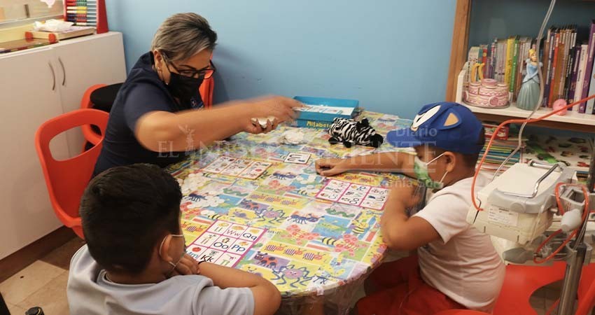 Ofrece SEP servicio educativo a niñas y niños hospitalizados