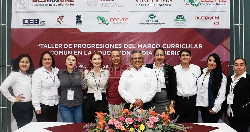 Promueve CECYTE BCS taller de progresiones en la educación media superior en BCS