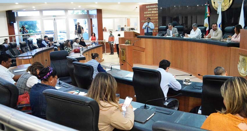 Fueron presentadas primeras lecturas de leyes hacendarias municipales