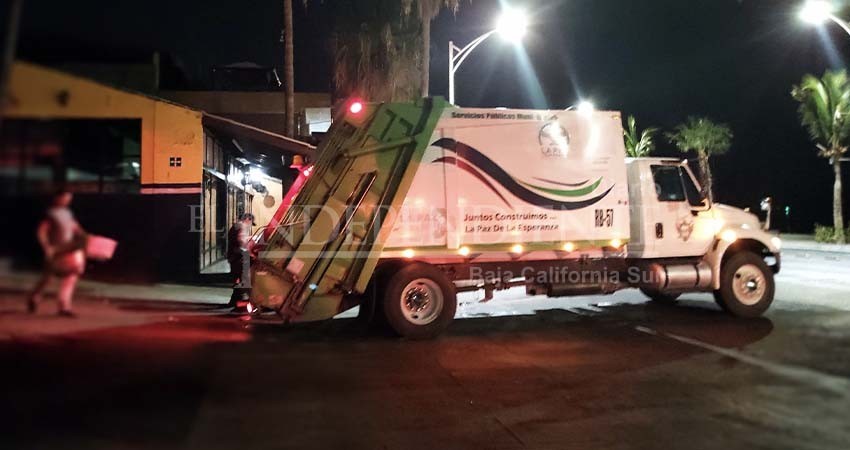 Recolectores de basura iniciarán sus recorridos más temprano: Alcaldesa de La Paz