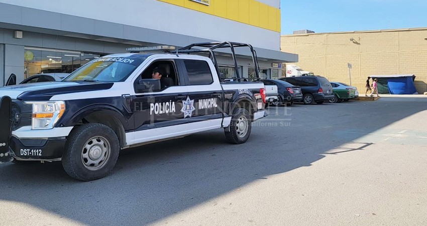 Intensifica Seguridad Pública Los Cabos presencia policial en bancos y centros comerciales en esta temporada decembrina
