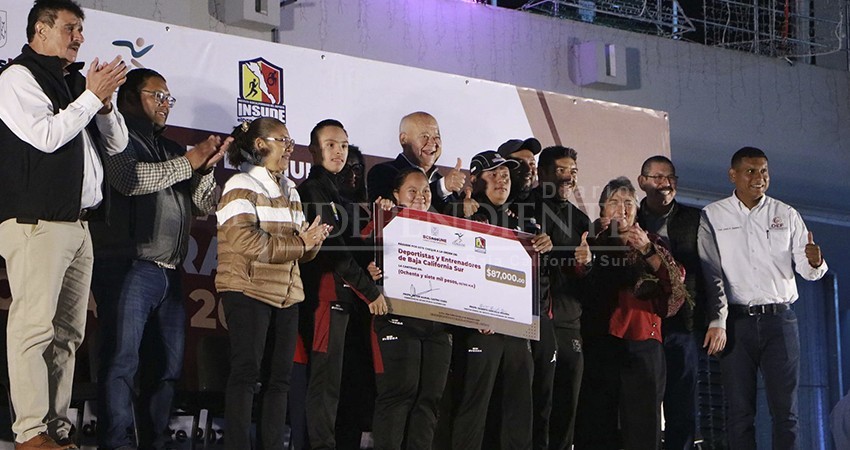 Reconoce gobernador Castro Cosío a medallistas de nacionales y paranacionales CONADE 2022