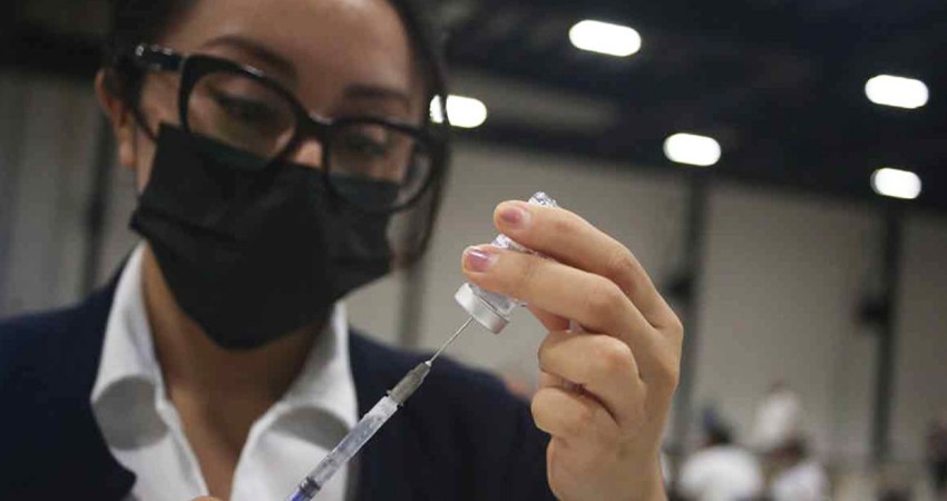 Inicia en CDMX la aplicación de la vacuna cubana Abdala contra COVID-19