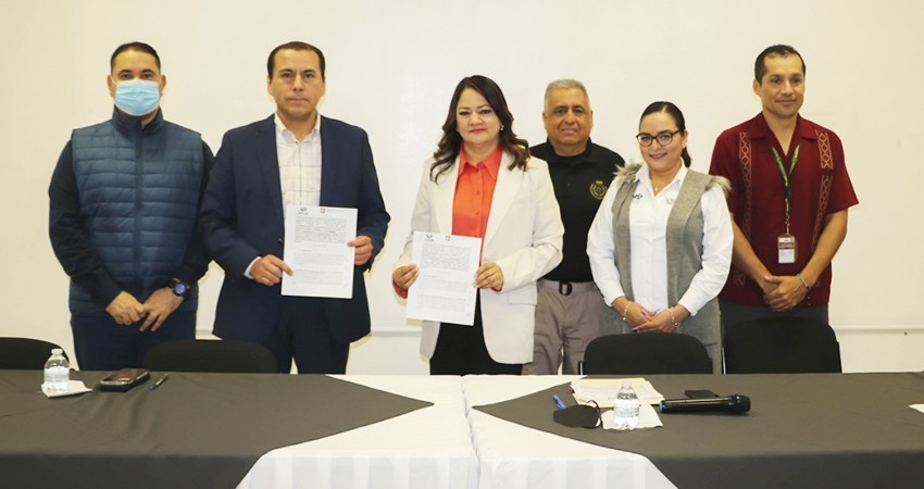 Firman convenio de colaboración PGJE y Contraloría General de BCS