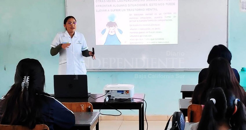 Imparten a jóvenes paceños pláticas preventivas contra la depresión