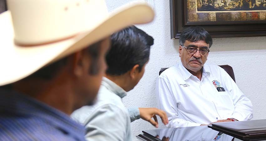 Ratifica Leggs Castro el respaldo absoluto para el fortalecimiento y desarrollo del sector ganadero