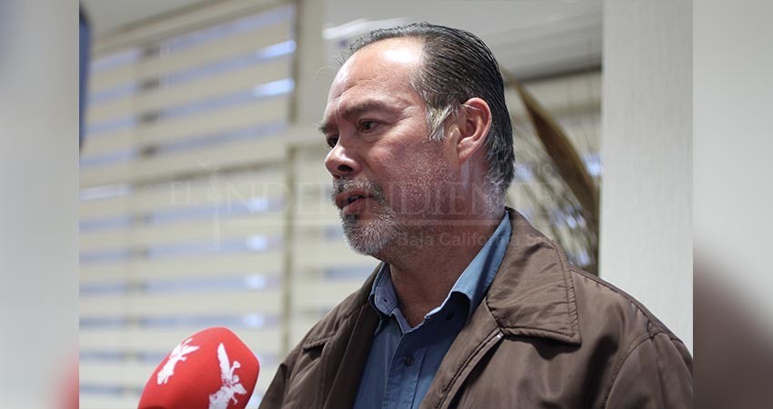 Ya recibieron burócratas pago pendiente del bono navideño