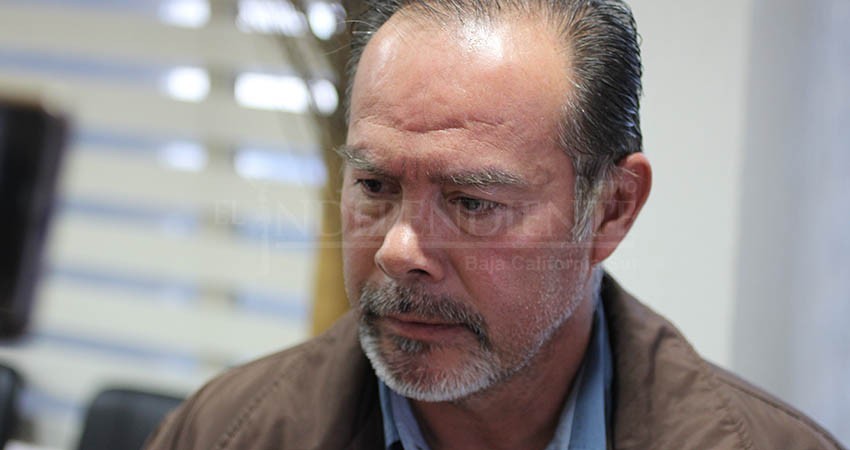 Piden burócratas de La Paz un aumento salarial mínimo del 10 por ciento