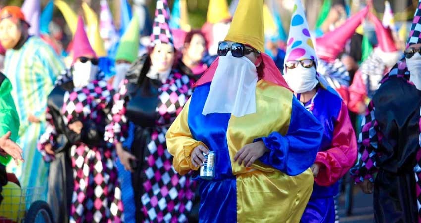 Empleados de gobierno podrán salir temprano por el Carnaval La Paz