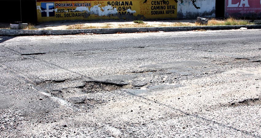 Seguro contra baches en BCS, propone el diputado Rigo Mares